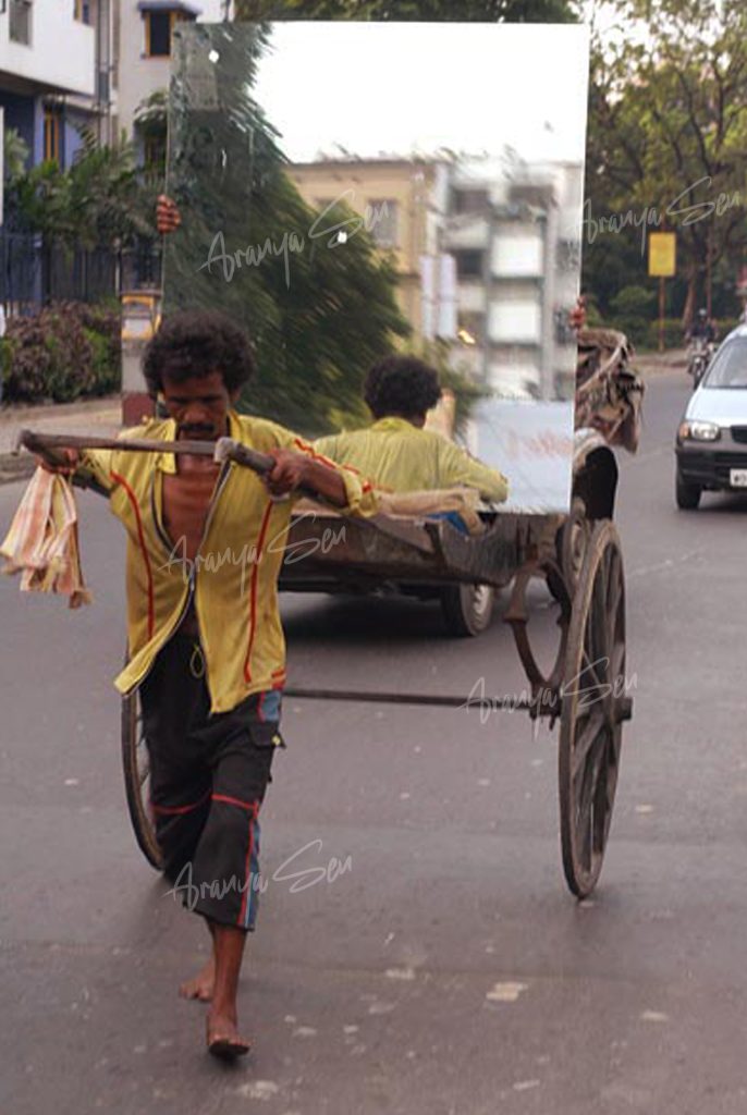 2. Rickshaw in Kolkata street 2017